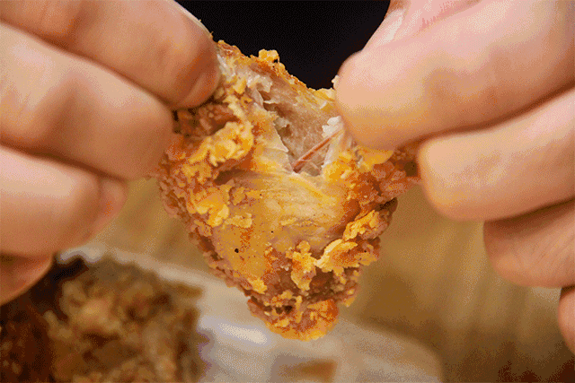 1658992567492865.gif 1.gif